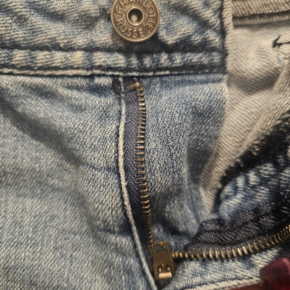 Charlotte Russe denim distressed long chic womens shorts size 10 - Picture 3 of 7